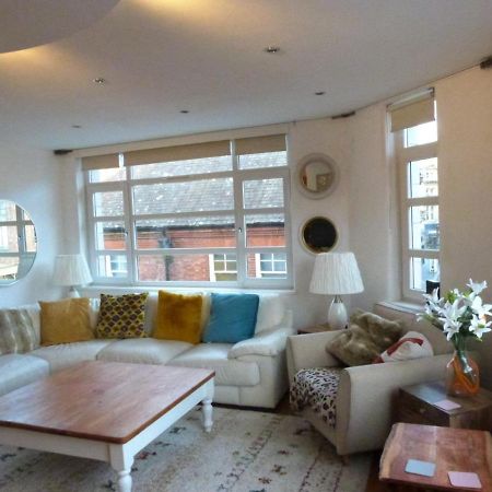 Lovely 2 Bed Flat In The Very Centre Of Newcastle Appartement Buitenkant foto